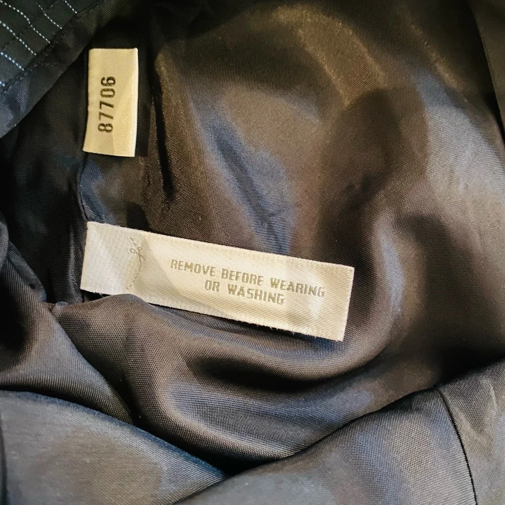 Ann Taylor - flounce pencil skirt - Picture 9 of 10